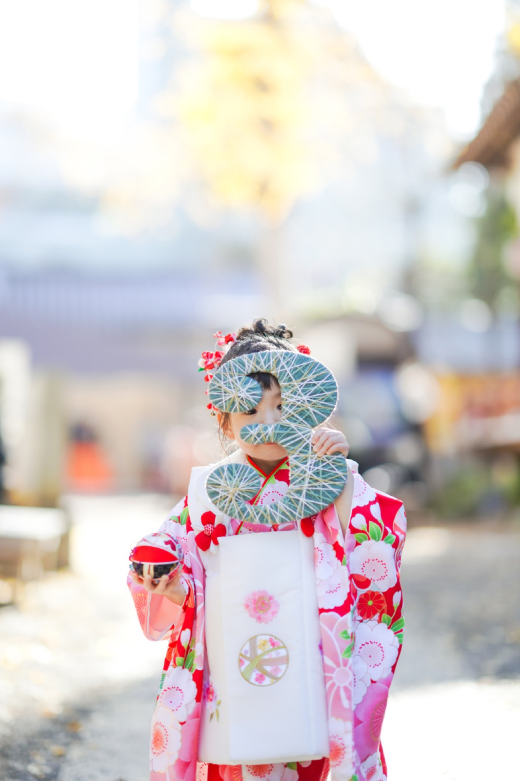 無邪気な表情の子ども